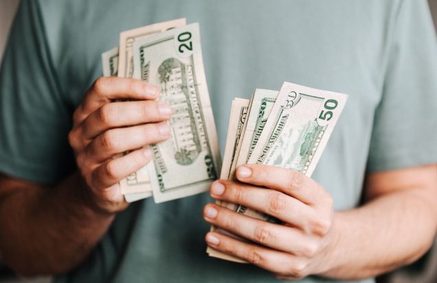 Tips to Save Money on a Tight Budget in 2023